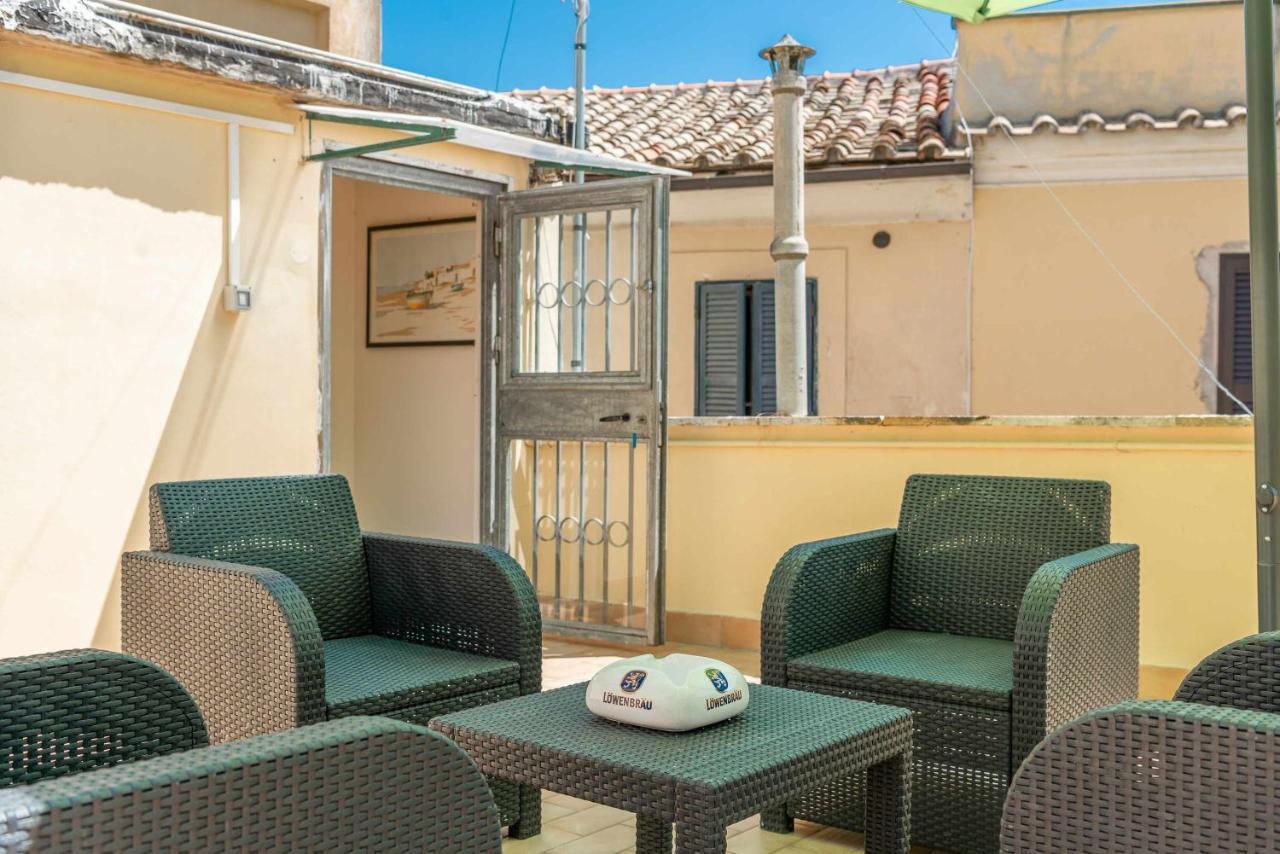 Granny S House Nettuno Villa Bagian luar foto